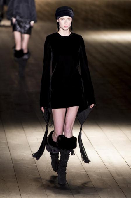 Yves-Saint Laurent-Colección Otoño/Invierno 2025/26