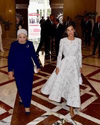 Imagen de la primera dama de Egipto,  Entissar Amer El-Sisi y la reina de España, Letizia. 