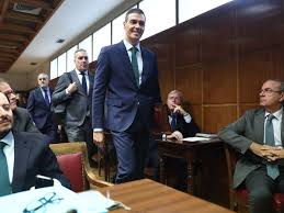 Pedro Sánchez en la Comisión de Investigación en el Senado.